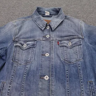 Photo of Levi's Jacket Womens XL Blue Denim Button Front Trucker Casual Stretch Classic