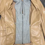 Listing Photo Thumb #5