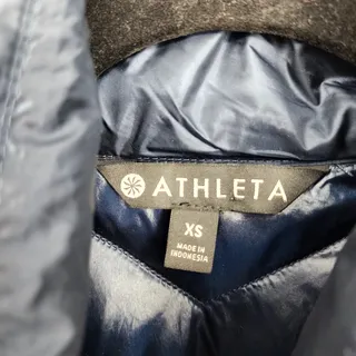 Photo of Athleta Navy Blue Banner Peak Down Full Zip Water Repellent Puffer Vest Size XS
