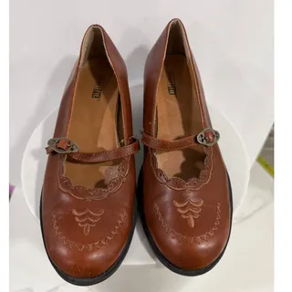 Photo of Y2K Dark Academia Brown Mary Jane Shoes Embroidered Cosplay Girls Size 3.5 Heels