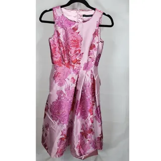 Photo of Girls White House Black Market Floral Dress w/ Pockets Size 18