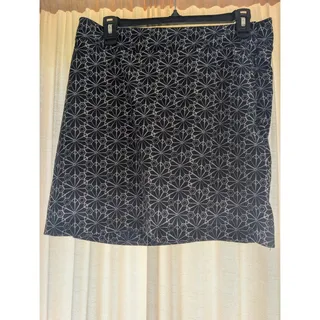 Photo of Izod Golf Blue & White Athletic Golf Skort Womens Skort size 6