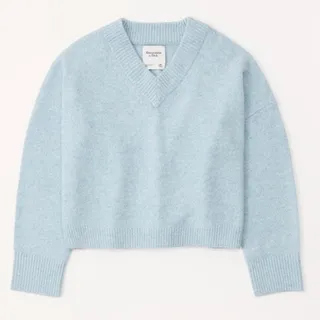 Photo of Abercrombie Wedge V-Neck Chunky Sweater Womens S Blue Preppy Quiet Luxury Soft