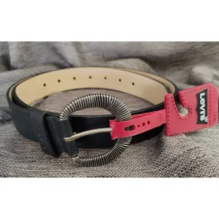Photo of Levi's Black Synthetic Leather Belt, Size Small NEW