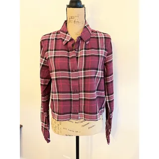 Photo of Vans Purple Plaid Button Up Size Medium NWT