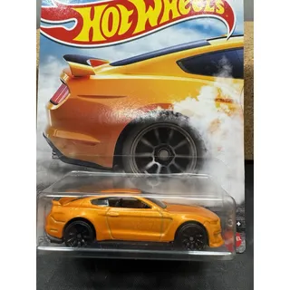 Photo of Hot Wheels Factory 500 HP Ford Shelby GT350R Orange Walmart Exclusive 2/10 New
