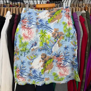 Photo of Vintage 90s Women’s Guess Tropical Pattern Skirt w Lace Trim