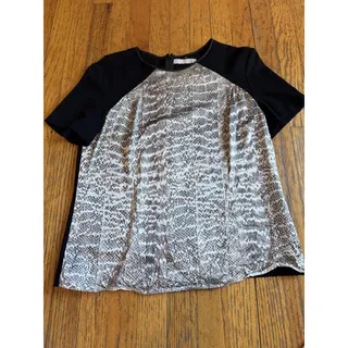 Photo of Jason Wu Blouse Womens Medium Snakeskin Print Short Sleeve Back Zip Raglan