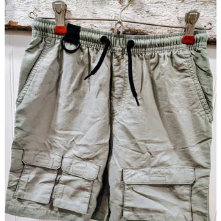 Photo of EUC Colorful Planet Boys Light Green Shorts, Size 12-14