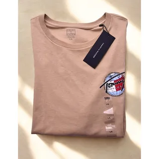 Photo of Tommy Jeans Men’s Graphic T-Shirt Size L Beige Tan Globe Logo NWT