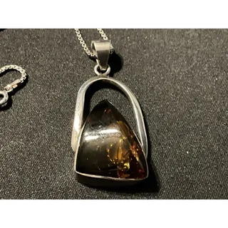 Photo of 925 Italy Vintage 18in Box Chain Amber Pendant Necklace