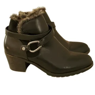 Photo of NIB London Fog Weatherproof Gail Fur Ankle Boots 10