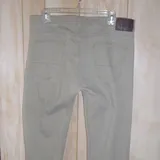 Listing Photo Thumb #4