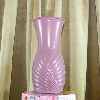 Photo of 1980s Miami Aesthetic Vibes VASE