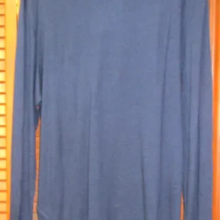 Photo of Goodfellow & Co Men's Navy Long Sleeve Pocket Tee Size Medium Soft Cotton Blend