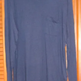 Photo of Goodfellow & Co Men's Navy Long Sleeve Pocket Tee Size Medium Soft Cotton Blend