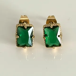 Photo of New Without Tags Emerald Green Faceted Stone Gold-Plated Stud Earrings, Pierced