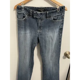 Photo of Banana Republic Women’s Wide Leg Jeans, Medium Washed Size 10