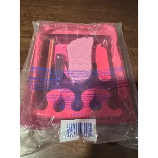 Photo of Avon footworks pedicure set SEALED Nos