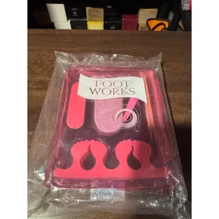 Photo of Avon footworks pedicure set SEALED Nos