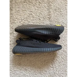 Photo of Adidas Yeezy Boost 350 V2 Low Cinder Non-Refelctive Size 11.5 US Men’s