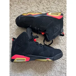 Photo of Nike Air Jordan Infrared 6 Size 6 Youth - Authentic - Free Shipping