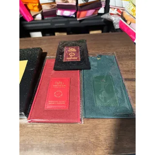 Photo of Avon Lyrd artisan perfumed sachet set Nos