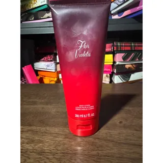 Photo of Avon flor violeta body lotion 6.7 Fl Oz. *2013