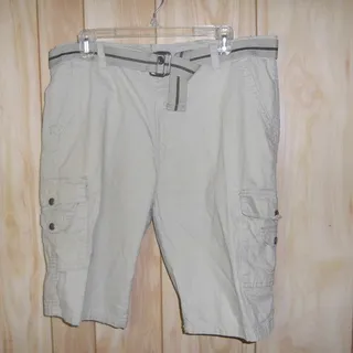 Photo of Vintage Swiss Cross Trailblazer Cargo Shorts Mens 36 Belted Khaki Y2K Gorpcore