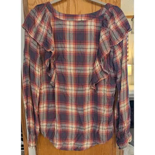 Photo of 🧨Women's Medium Mossimo Shirt