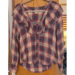 Photo of 🧨Women's Medium Mossimo Shirt