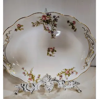 Photo of Shabby Chic Metal Scroll Fleur De Los Plate Book Holder