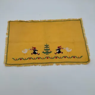 Photo of Vintage Fingertip Towel Cross Stitch Christmas Yellow Dutch Girls Geese Tree
