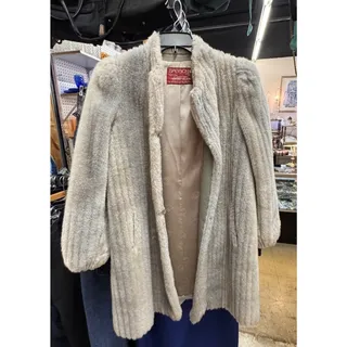 Photo of Vtg Sagone Juniors Gray Faux Fur Coat Monterey Mills Paris New York M/L Luxury