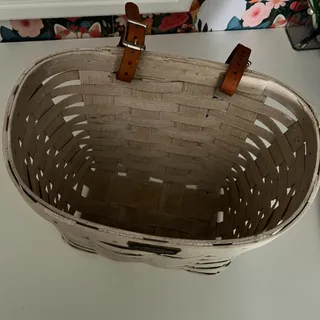 Photo of Peterboro Original Large Bicycle Basket