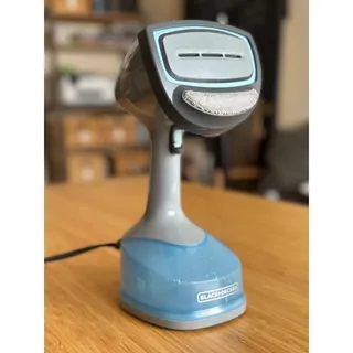 Photo of BLACK+DECKER Advanced Handheld Garment Steamer 1400W Attachments HGS200