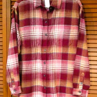 Photo of Old Navy Women's Plaid Flannel Shirt Size M Burgundy Pink Boyfriend Collection