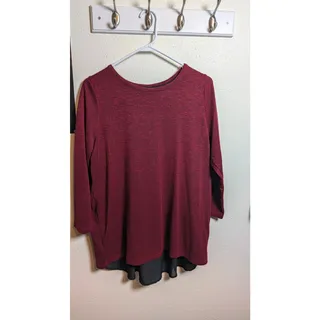 Photo of Wishful Women's Sweater top size large