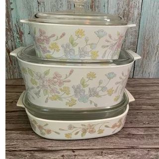 Photo of Vintage CorningWare Floral Bouquet Casserole Dish Set Glass Lids Floral Basket
