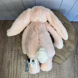 Listing Photo Thumb #5