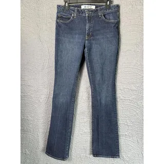 Photo of GAP Women's Medium Blue Straight-Leg Jeans Size 10