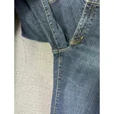 Listing Photo Thumb #4
