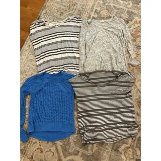 Photo of Lot Of 19 Pieces Of Women’s Clothing (sweaters, Shorts +more) Sized XS