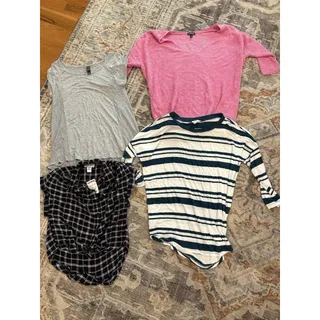 Photo of Lot Of 19 Pieces Of Women’s Clothing (sweaters, Shorts +more) Sized XS