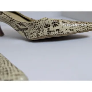 Photo of Enzo Angiolini Womens 8M Eazinnon Snakeskin Leather Pointed Toe Dress Pumps
