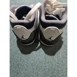 Listing Photo Thumb #4