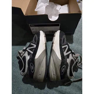 Photo of New Balance 990 v6 Sneaker, Black/Silver, Toddler Size 5C