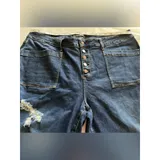 Listing Photo Thumb #3