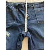 Listing Photo Thumb #5