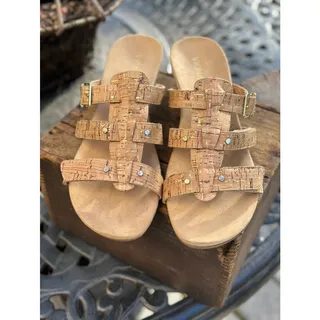 Photo of Vionic Park Radia Gold Cork Wedge Sandals Size 12